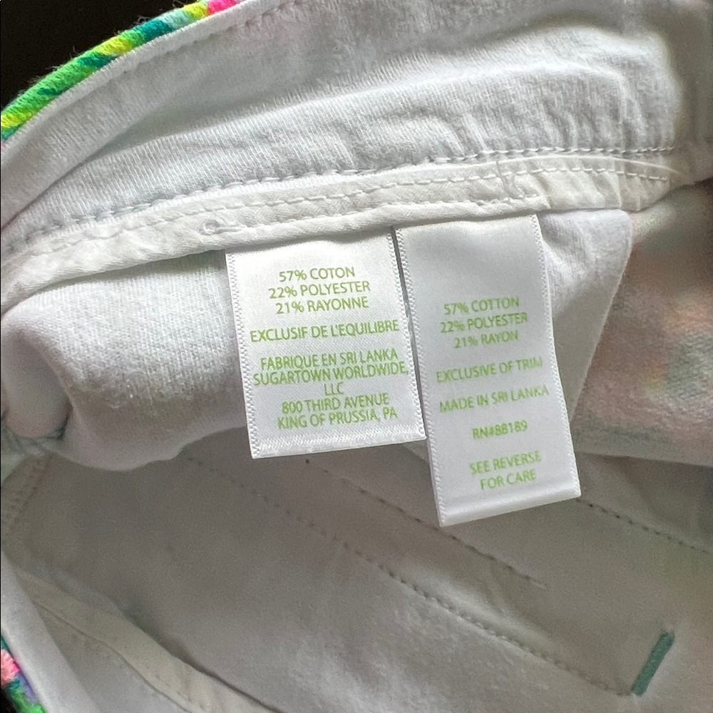 Lilly Pulitzer shorts 32” waist - Picture 5 of 13
